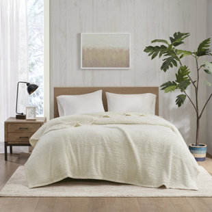 Monte and jardin velvet sherpa blanket hot sale